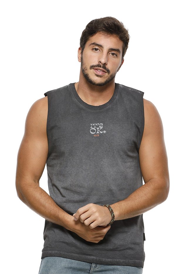 zimg 22245 2 22740 3