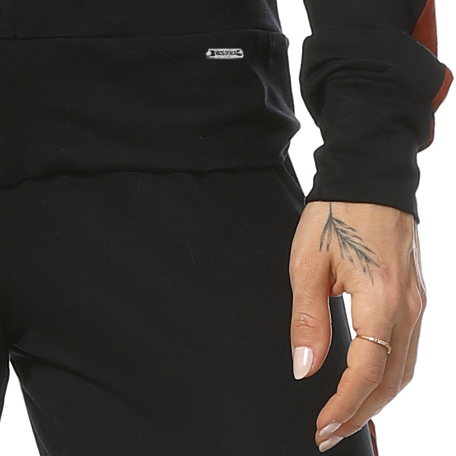 zimg 23595 2 23400 3