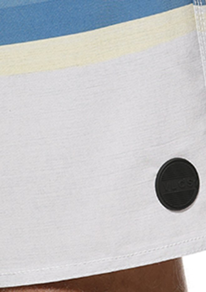 zimg 27648 1 23502 e 128