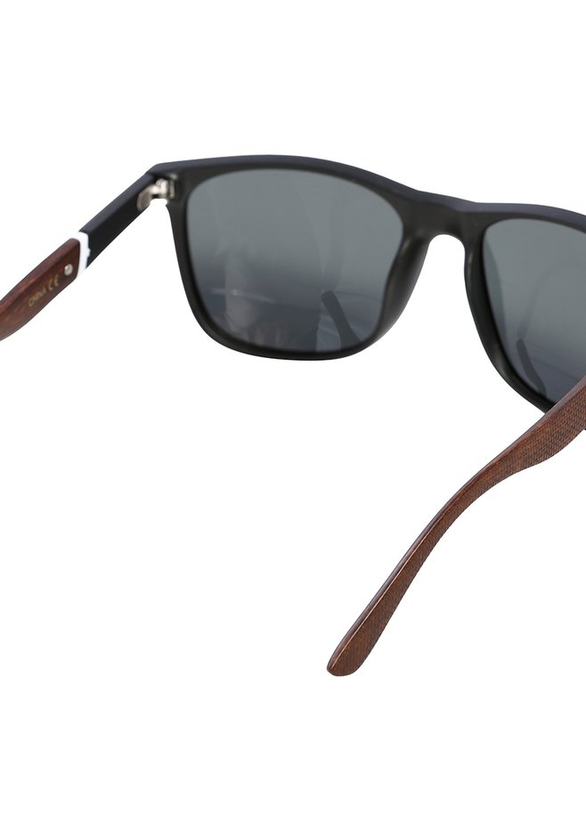 zimg 23769 1 086 1 262