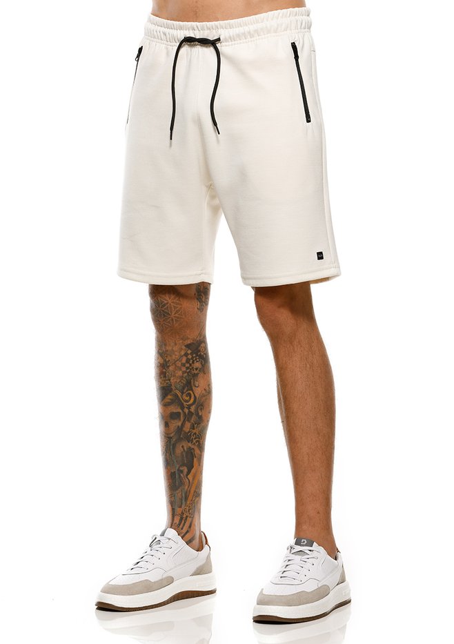 zimg 37679 0 25126 63