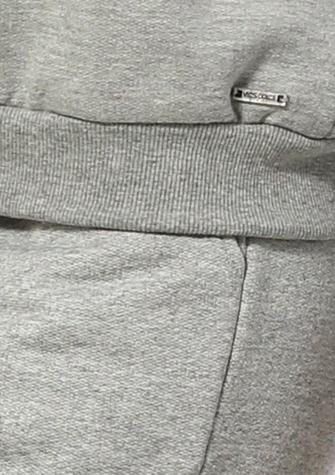 zimg 42629 1 basic 34 49